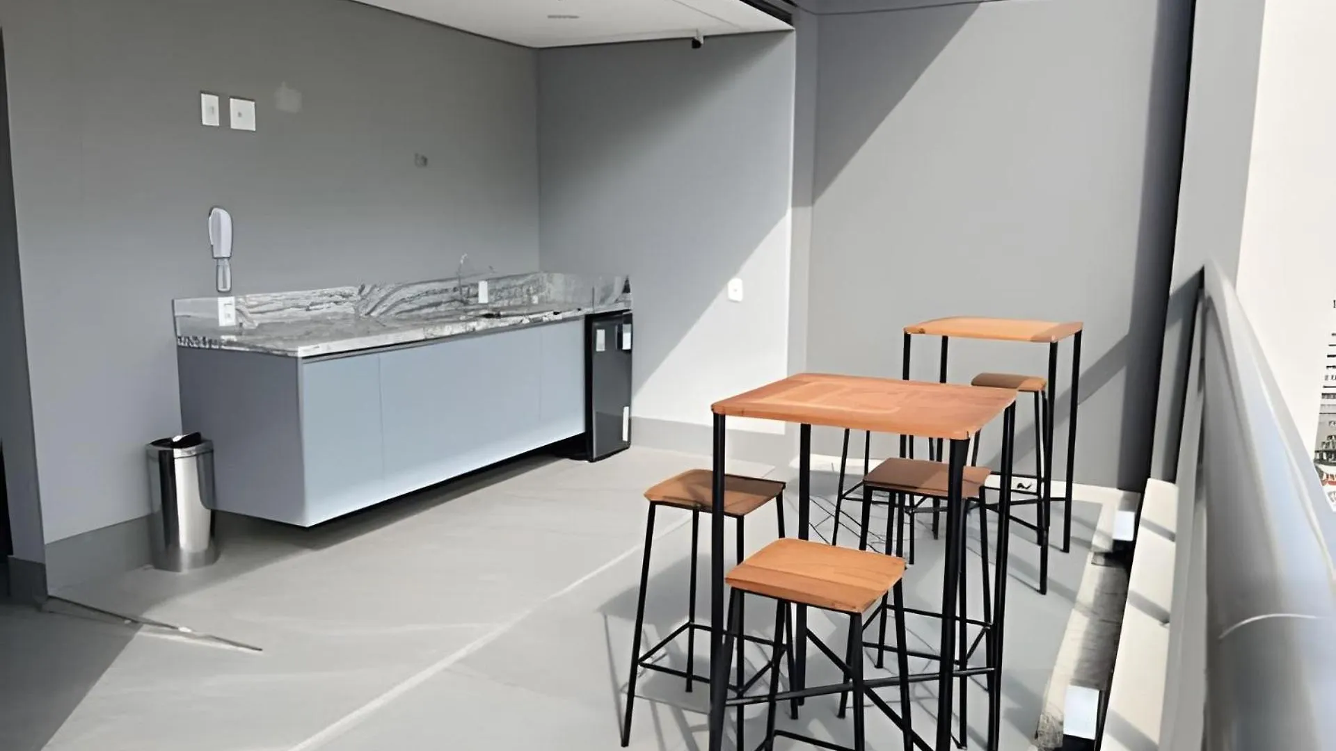 Enb | Art33 - Studio Novo, Localizacao E Conforto Sao Paulo 0*,